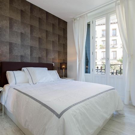Appartement Bookinmadrid Com - Cascorro Sq 18 Pax Extérieur photo